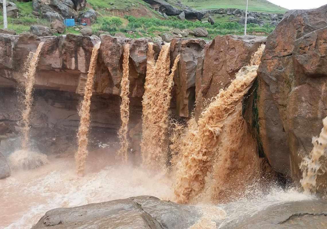 آبشار افرینه