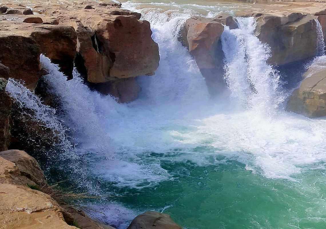 آبشار افرینه