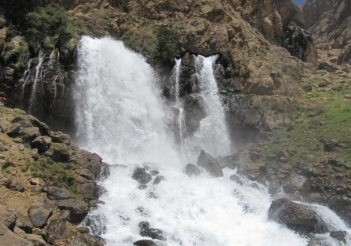 آبشار چکان
