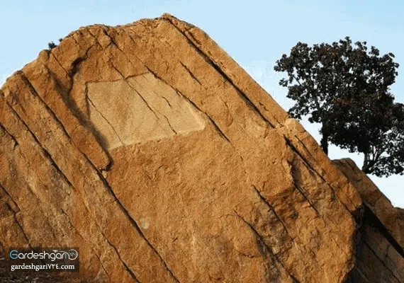سنگ نوشته تخت خان