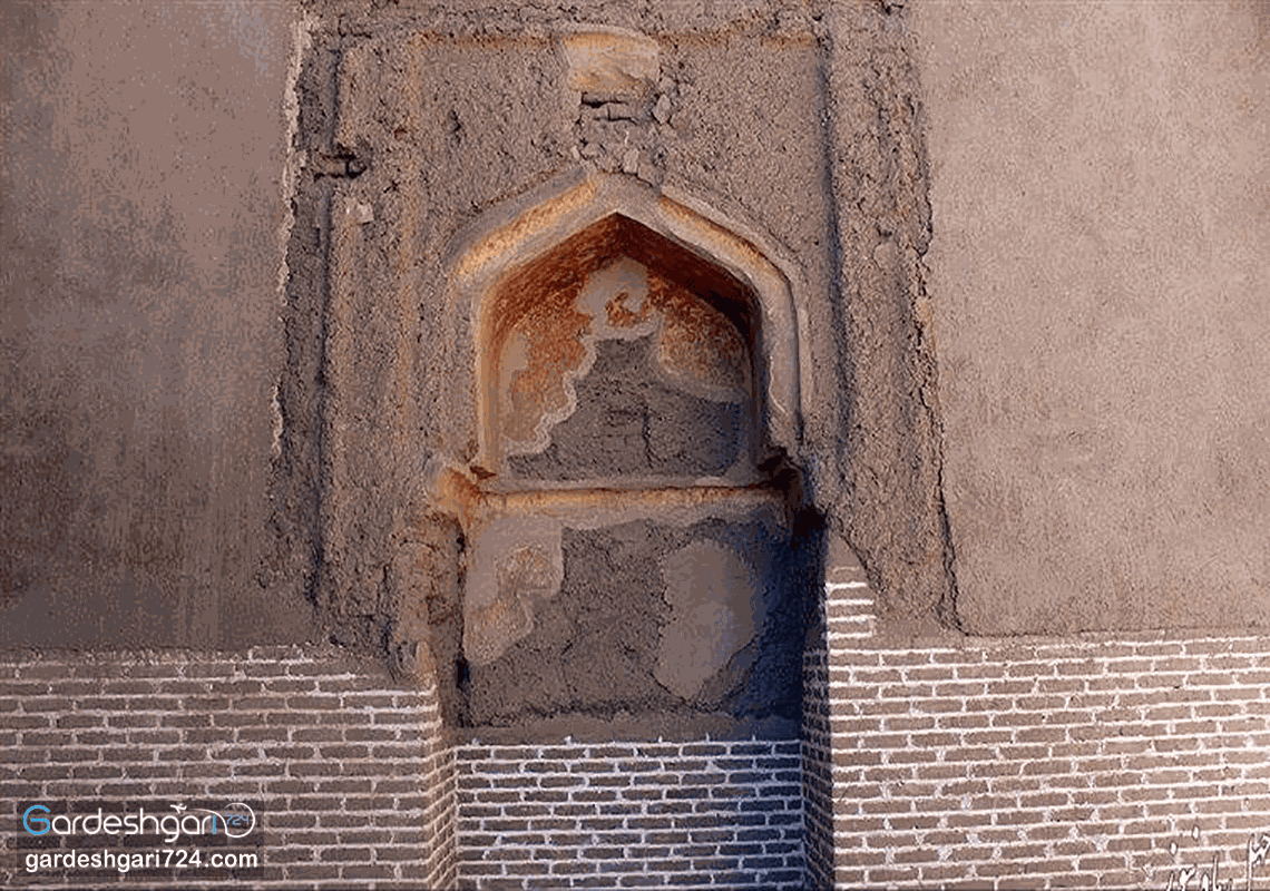 مسجد جامع رشتخوار کجاست