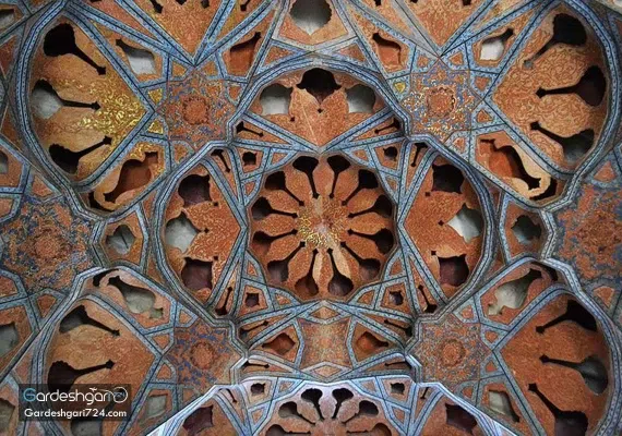 کاخ عالی قاپو اصفهان، شاهکاری در قلب نقش جهان