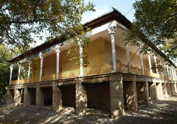 باغ موزه نظری