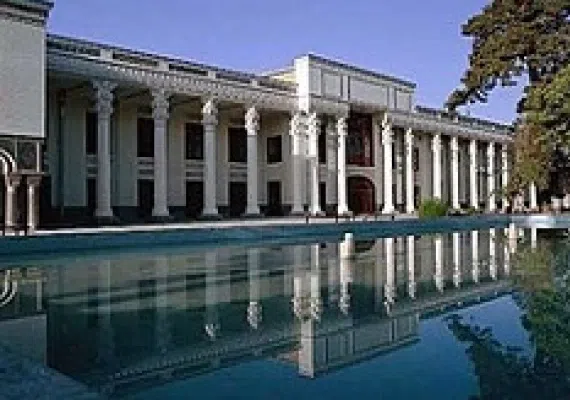 عمارت بهارستان تهران