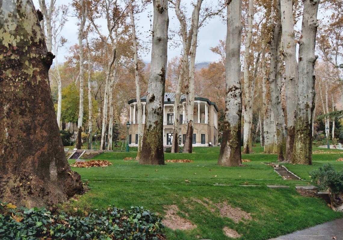 کاخ نیاوران